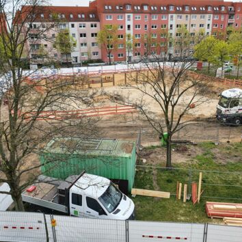 April 2022 - Die Baustelle nimmt Form an.